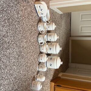 Geese stoneware set price includes the extra weight S&H